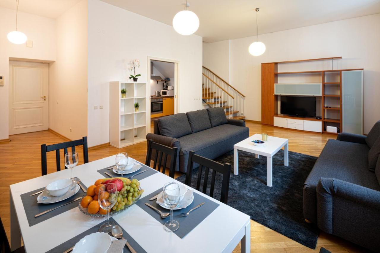 Old Riga Two Floor Palasta Loft Apartment With River View Extérieur photo