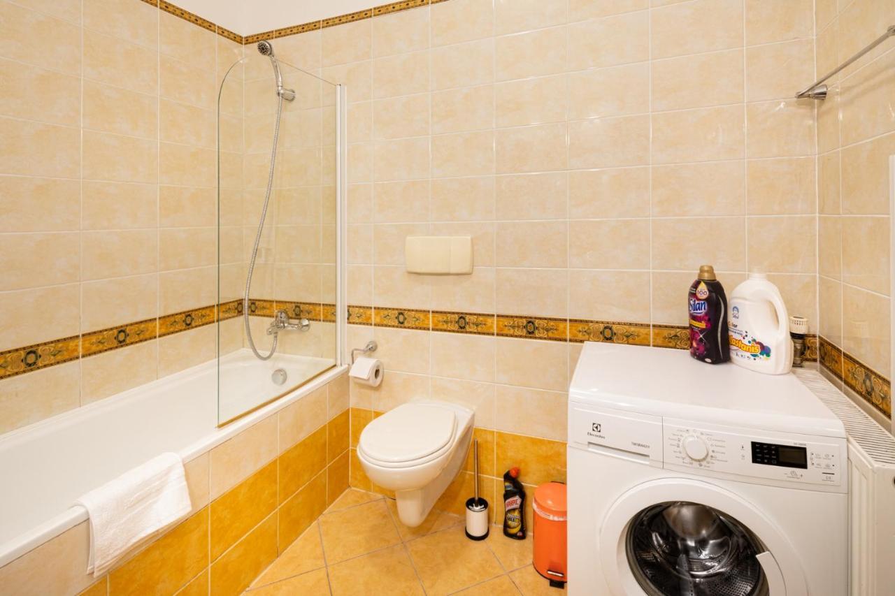 Old Riga Two Floor Palasta Loft Apartment With River View Extérieur photo