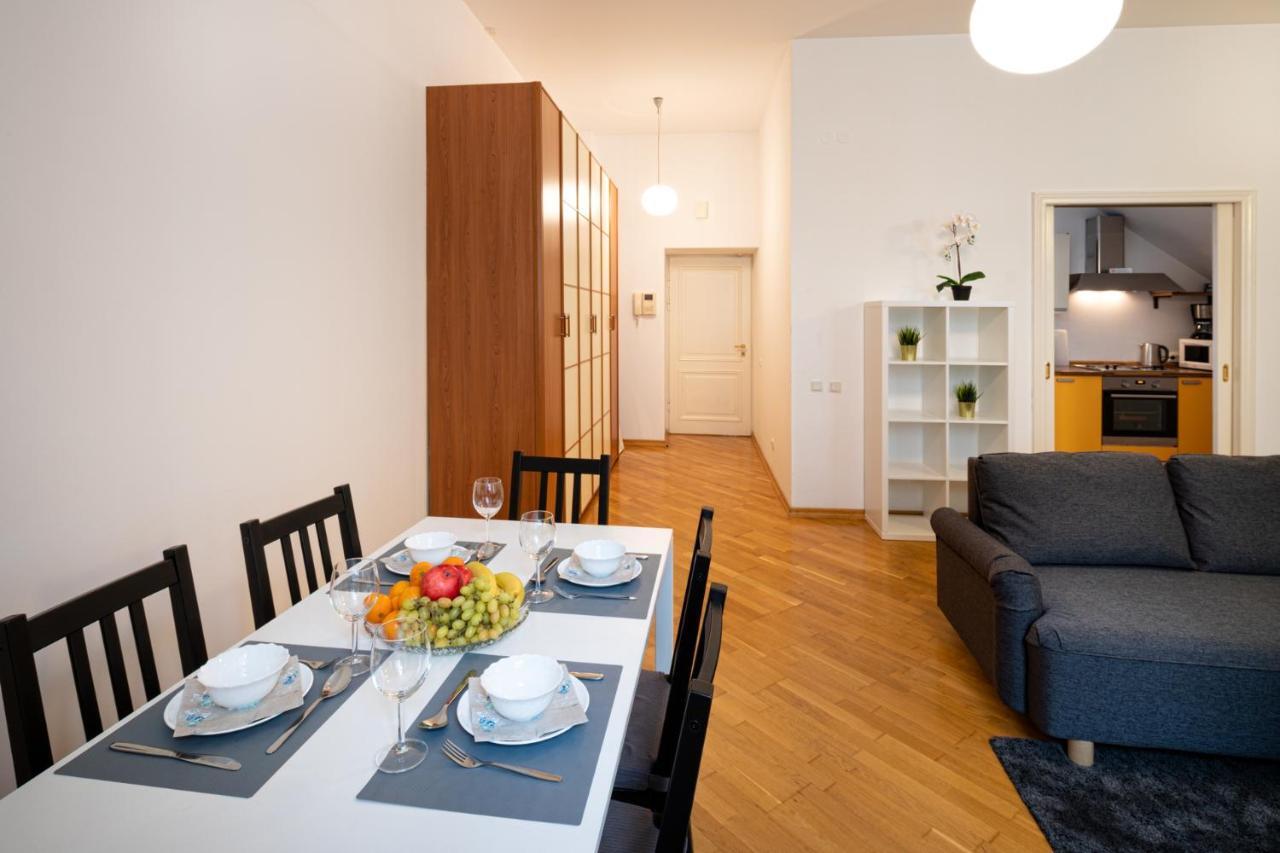 Old Riga Two Floor Palasta Loft Apartment With River View Extérieur photo